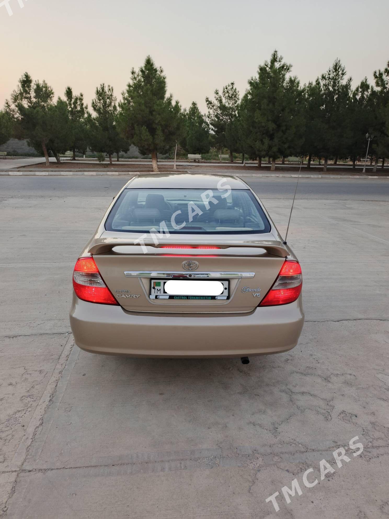Toyota Camry 2004 - 145 000 TMT - Ак-Бугдайский этрап - img 5