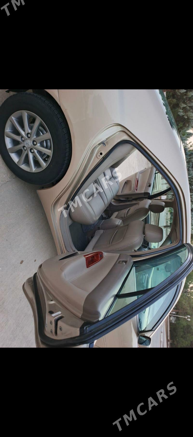 Toyota Camry 2004 - 145 000 TMT - Ак-Бугдайский этрап - img 6