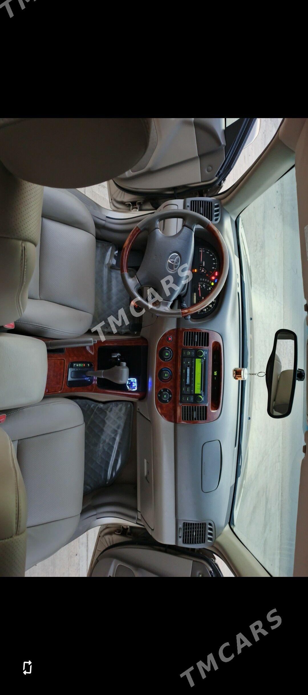 Toyota Camry 2004 - 145 000 TMT - Ак-Бугдайский этрап - img 7