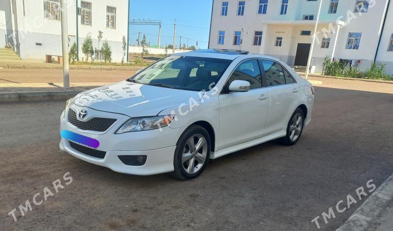 Toyota Camry 2011 - 190 000 TMT - Daşoguz - img 3