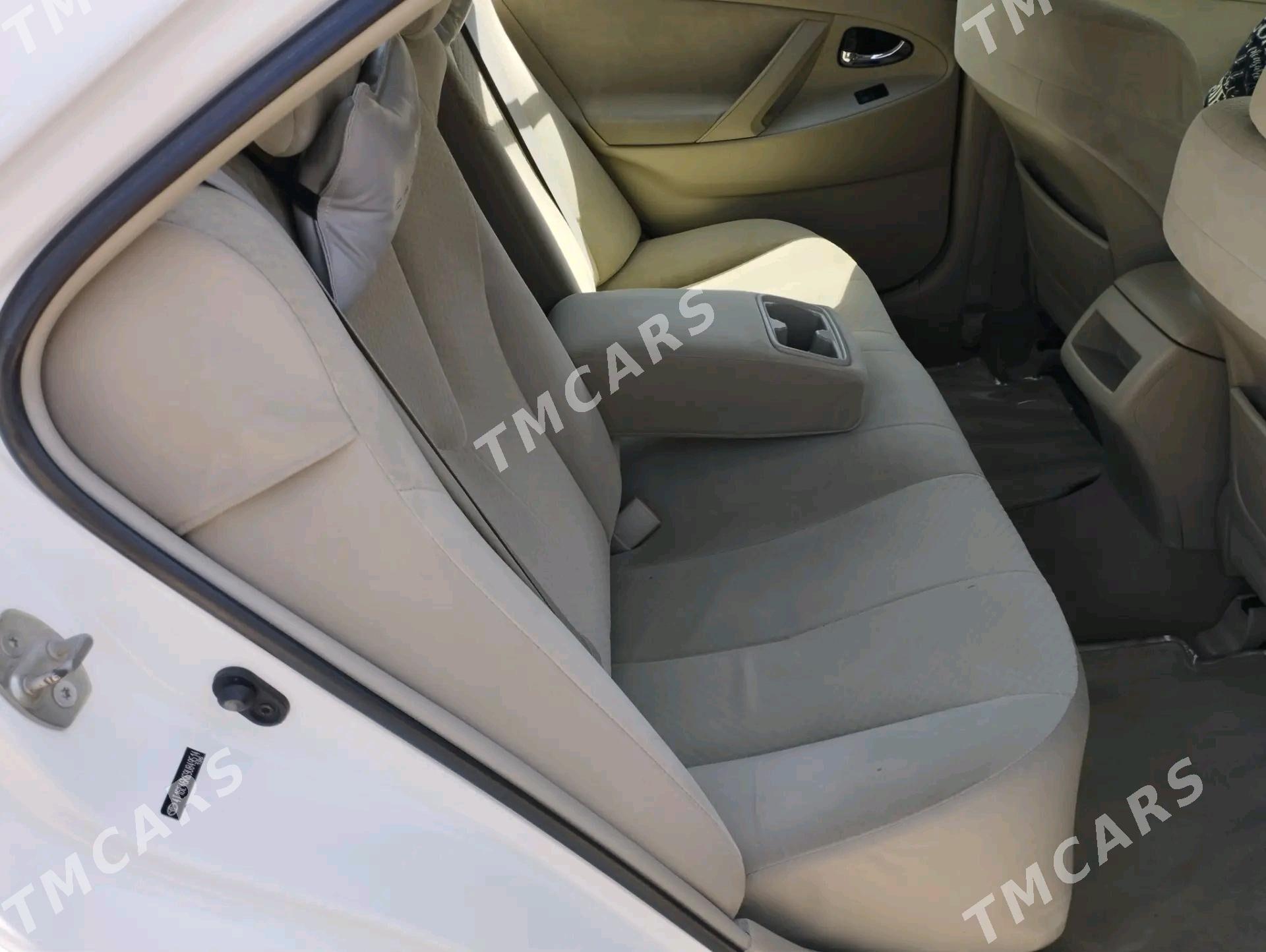 Toyota Camry 2008 - 155 000 TMT - Мары - img 5