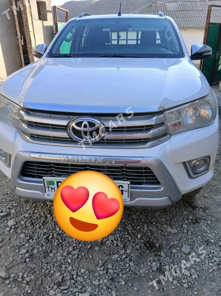 Toyota Hilux 2016 - 500 000 TMT - Aşgabat - img 3