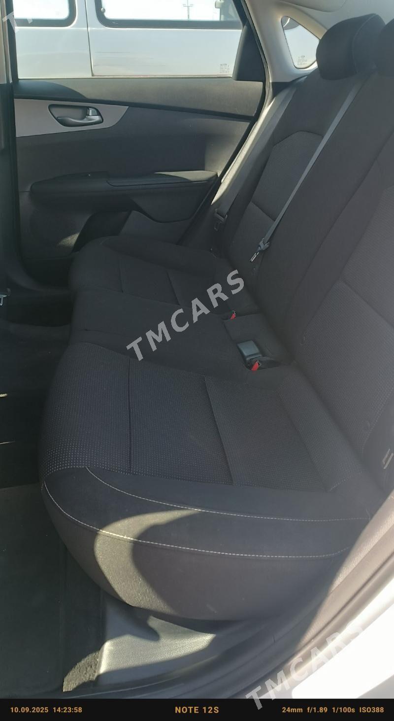 Kia Forte 2021 - 240 000 TMT - Дашогуз - img 5