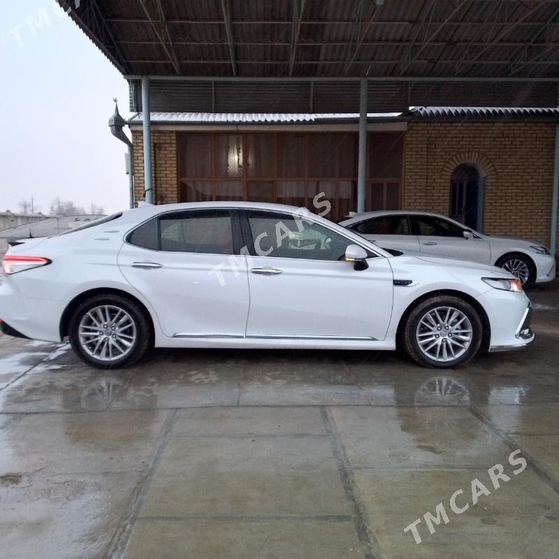 Toyota Camry 2019 - 270 000 TMT - Мары - img 8