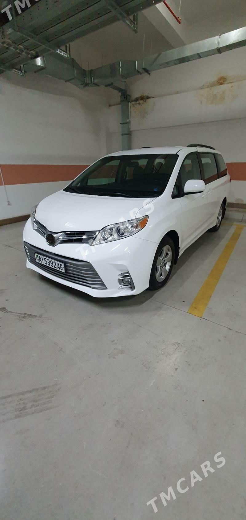 Toyota Sienna 2019 - 400 000 TMT - 30 мкр - img 2