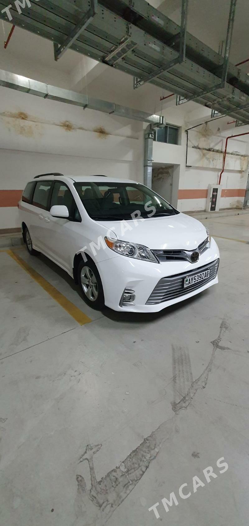 Toyota Sienna 2019 - 400 000 TMT - 30 мкр - img 10