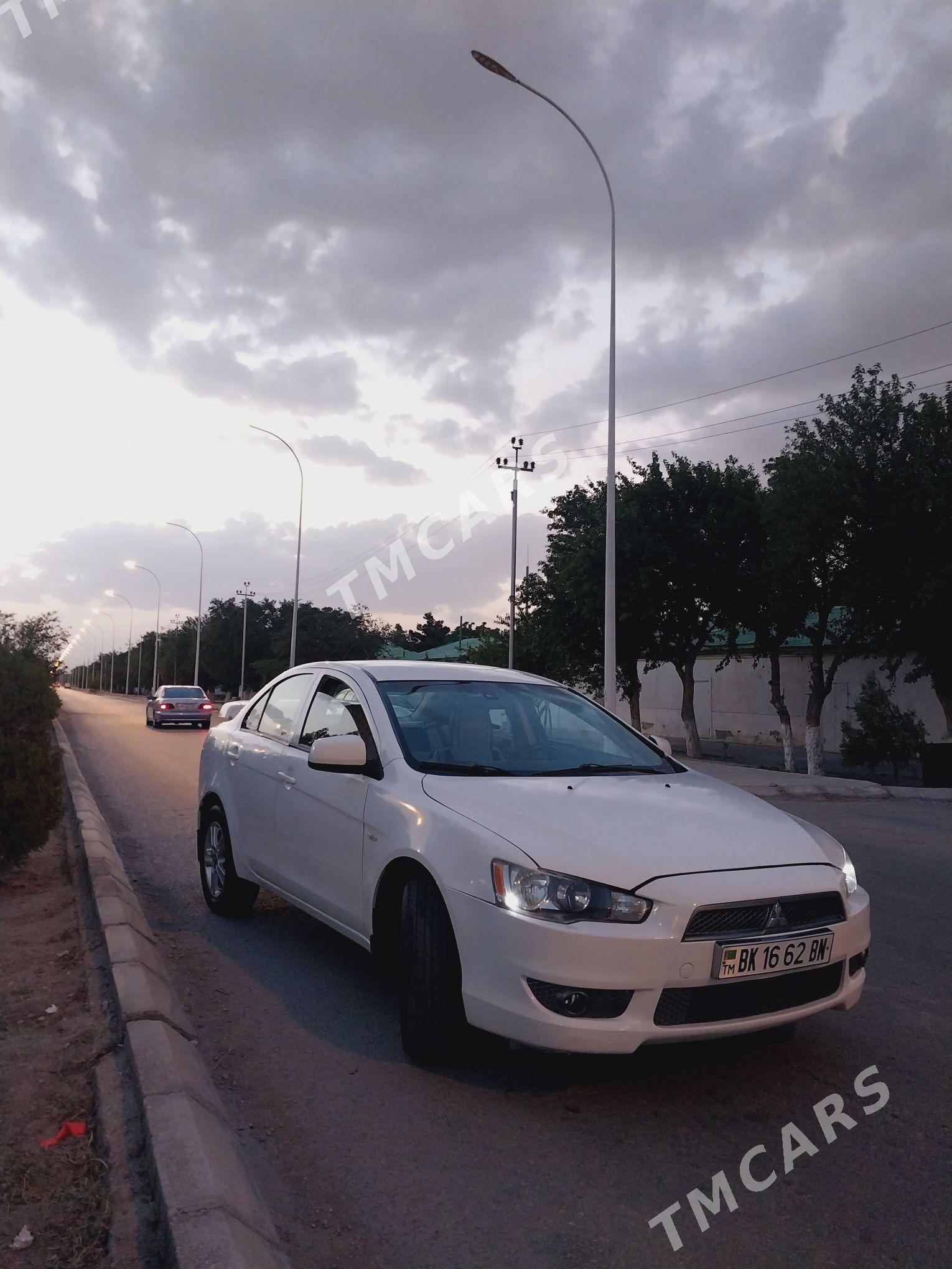 Mitsubishi Lanser 2014 - 125 000 TMT - Balkanabat - img 3