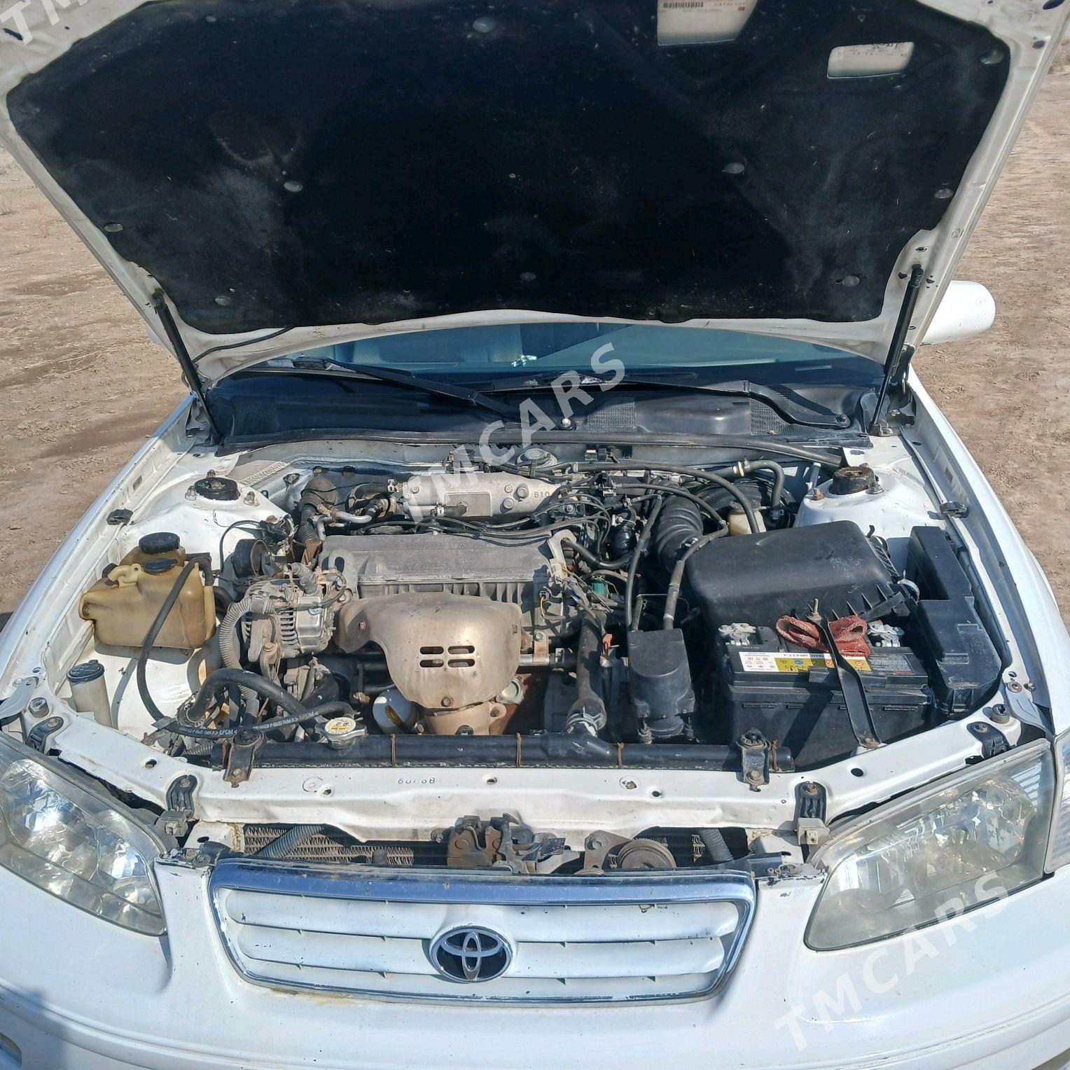 Toyota Camry 2000 - 150 000 TMT - Акдепе - img 8