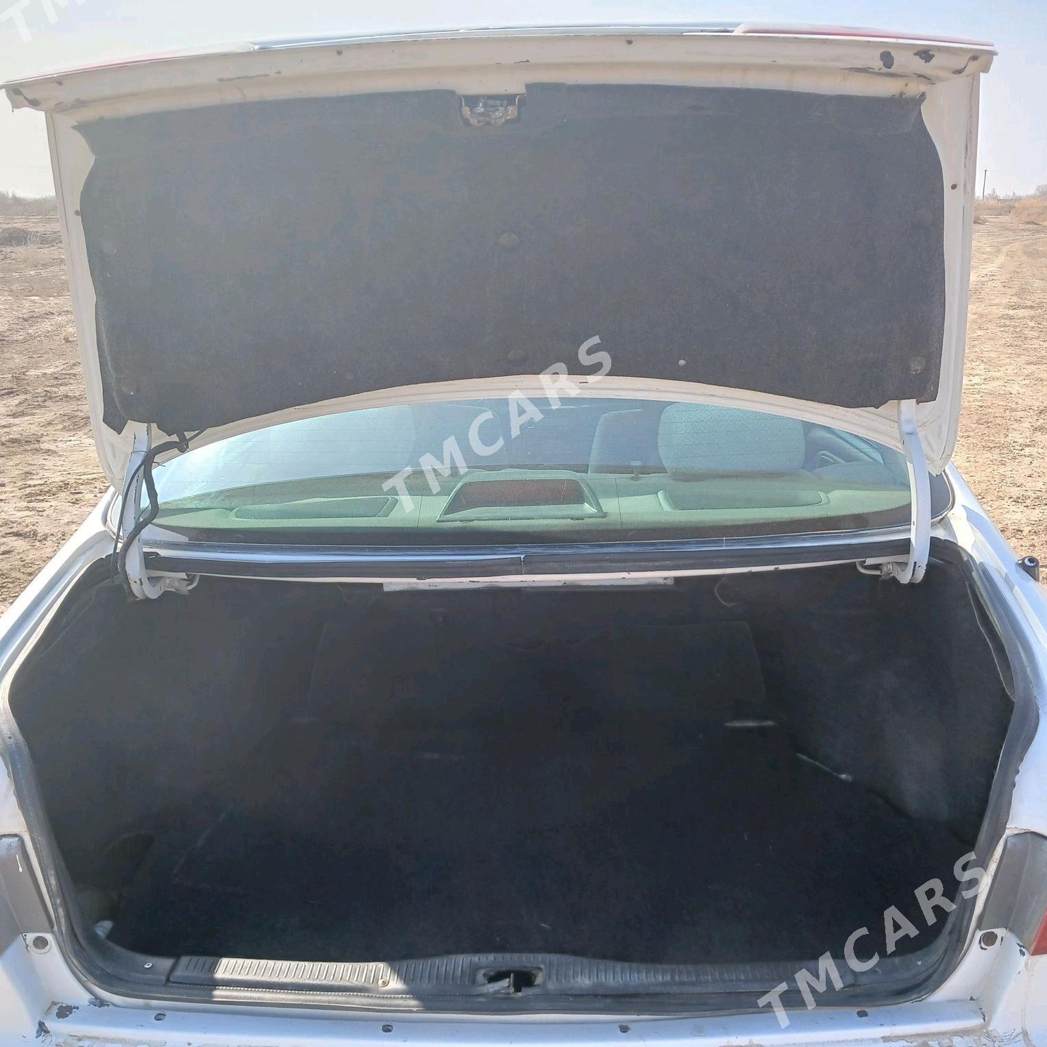 Toyota Camry 2000 - 150 000 TMT - Акдепе - img 5
