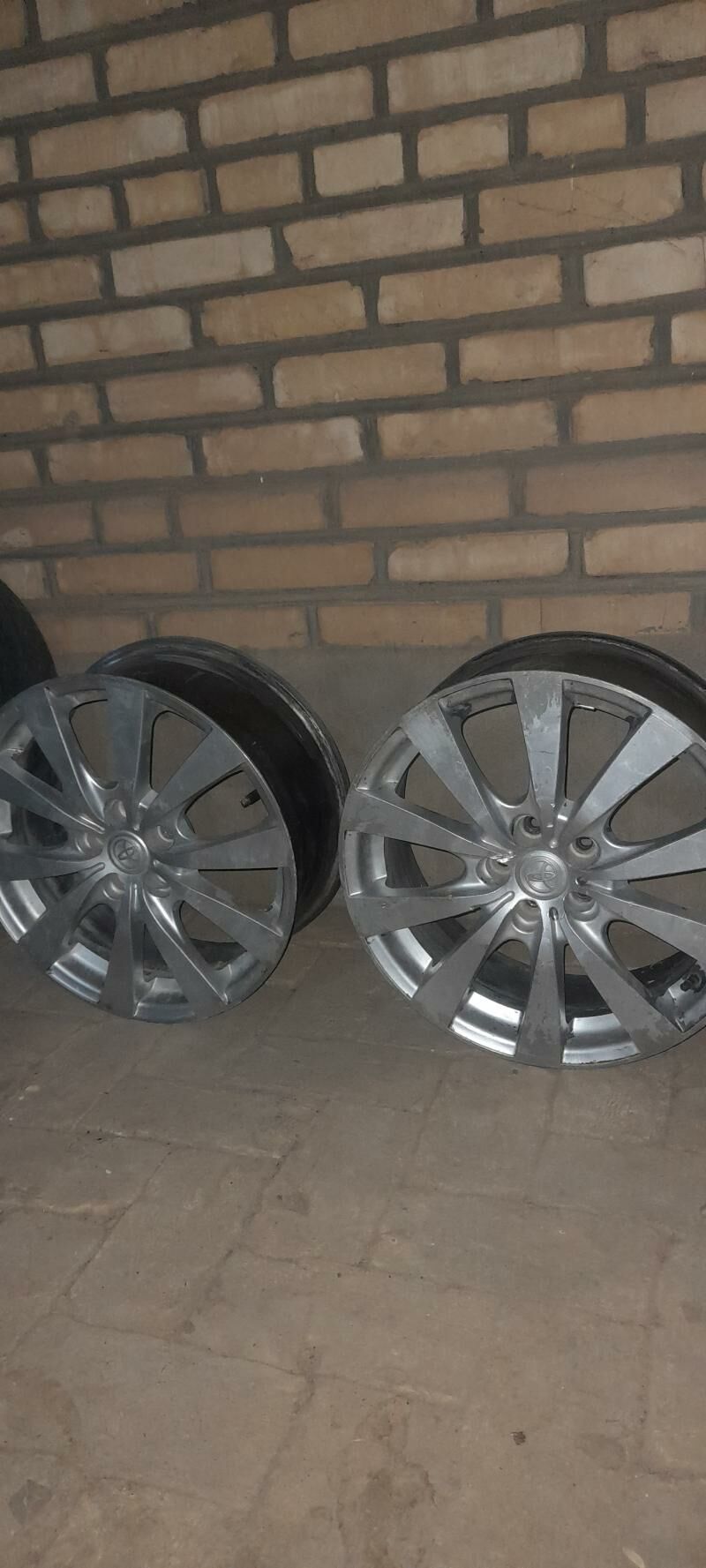Carolla disga 17 400 TMT - Ёлётен - img 5