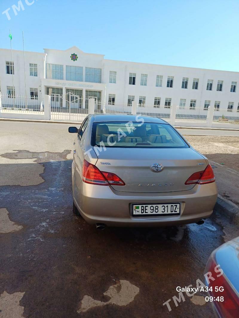 Toyota Avalon 2006 - 174 000 TMT - Дашогуз - img 2