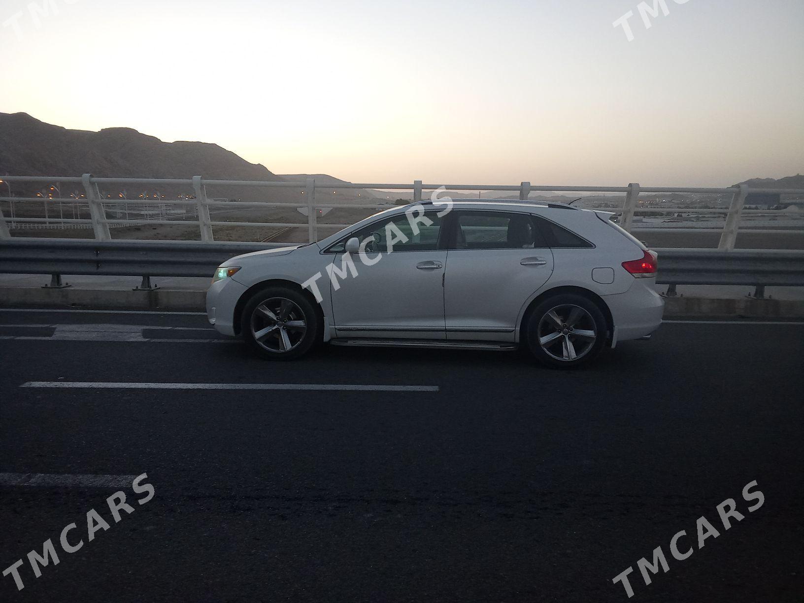 Toyota Venza 2010 - 210 000 TMT - Туркменбаши - img 5