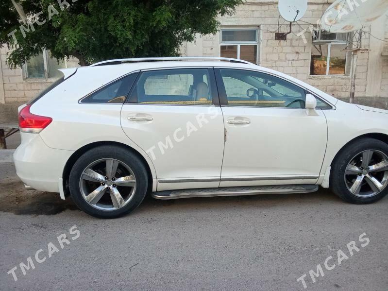 Toyota Venza 2010 - 210 000 TMT - Туркменбаши - img 3