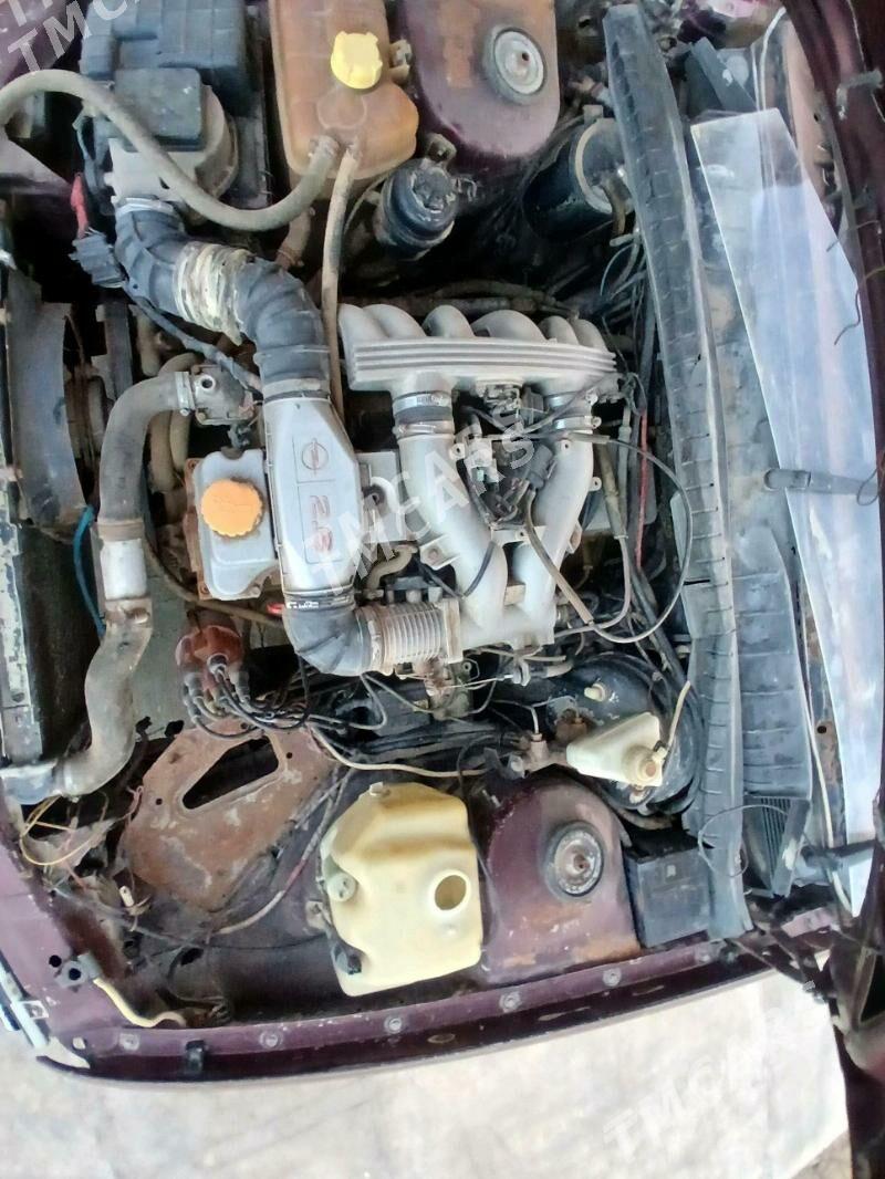 Opel Omega 1993 - 6 000 TMT - Серахс - img 9
