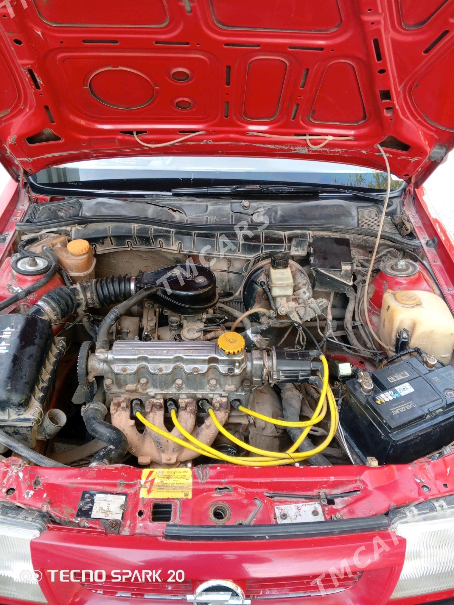 Opel Vectra 1990 - 33 000 TMT - Мургап - img 4