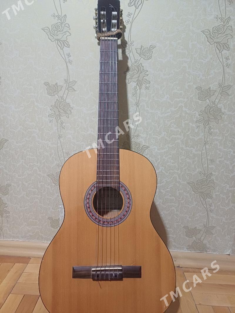 Gitara (Carlos) - Айтакова (ул. Огузхана) - img 2
