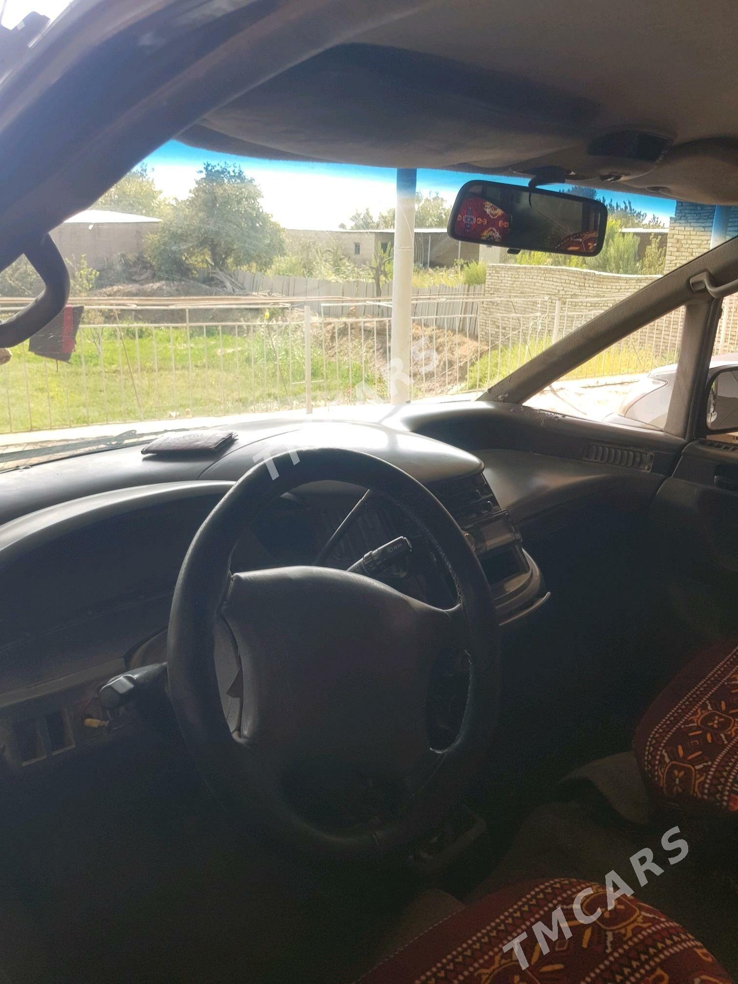 Toyota Previa 1993 - 66 000 TMT - Халач - img 3