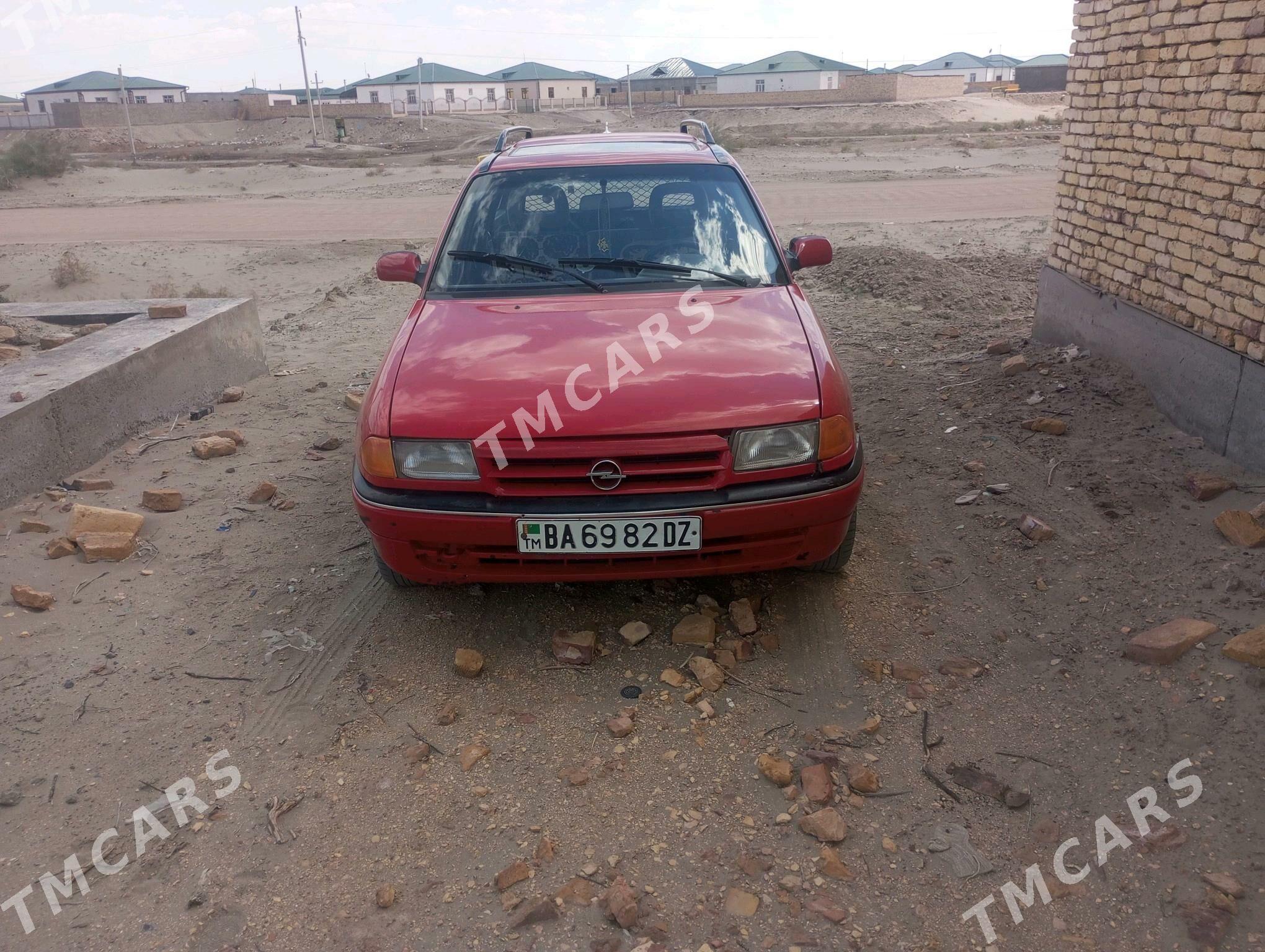 Opel Astra 1993 - 28 000 TMT - Шабатский этрап - img 3