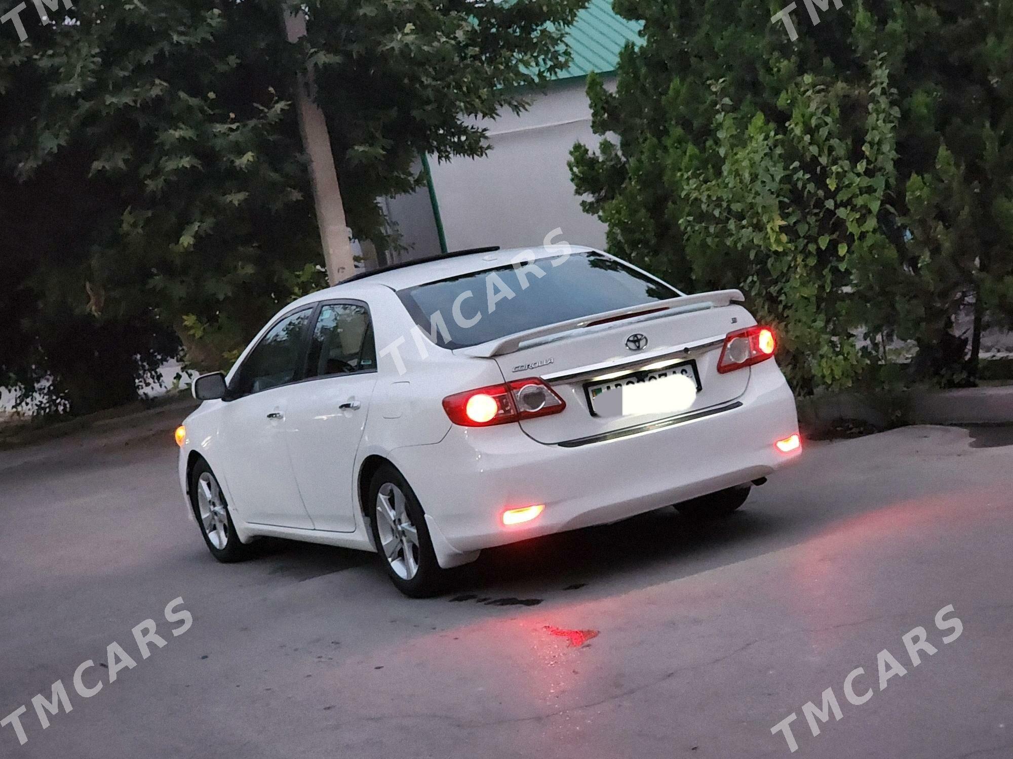 Toyota Corolla 2011 - 166 000 TMT - Ашхабад - img 3