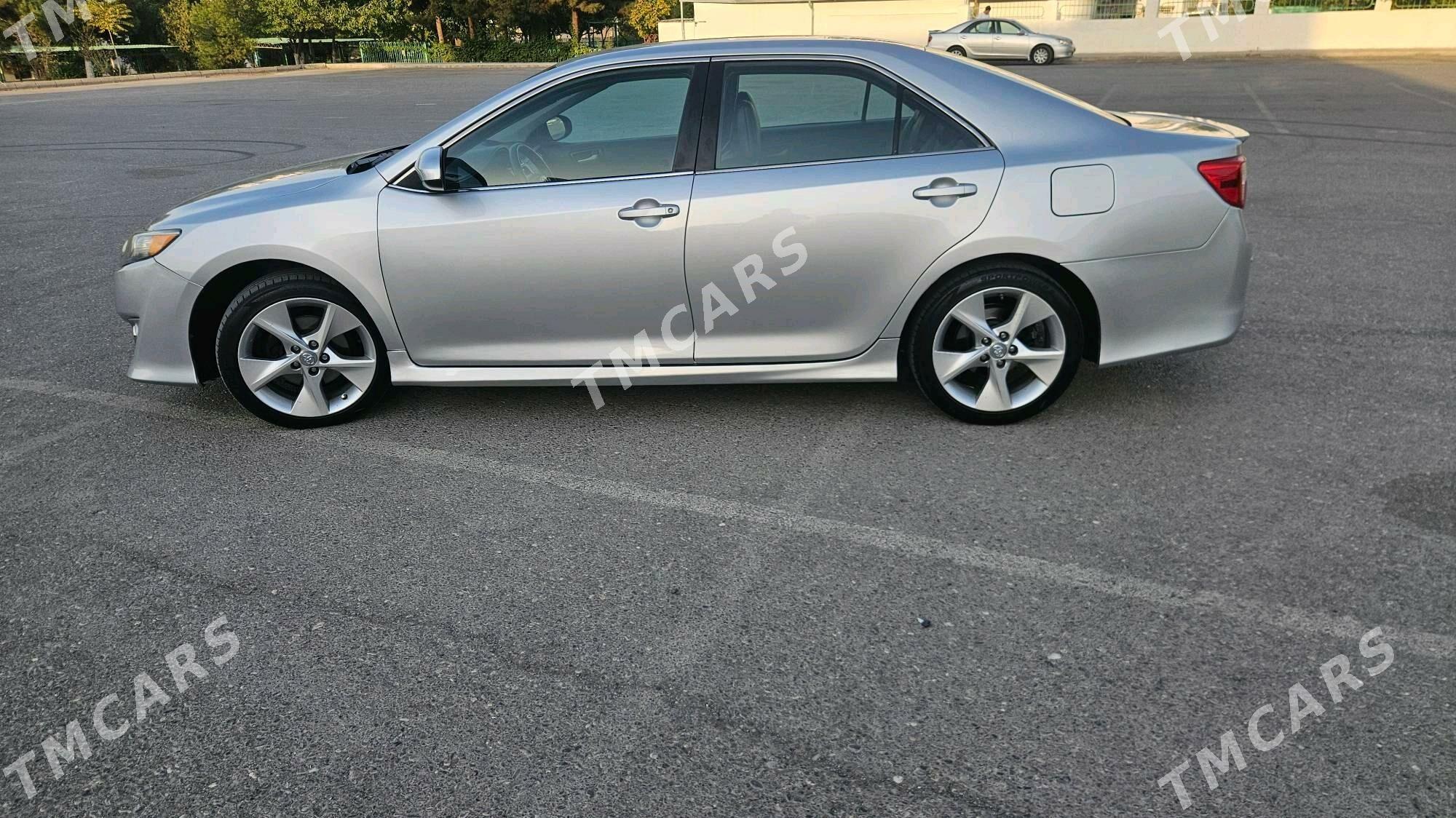 Toyota Camry 2013 - 230 000 TMT - Мир 3 - img 2