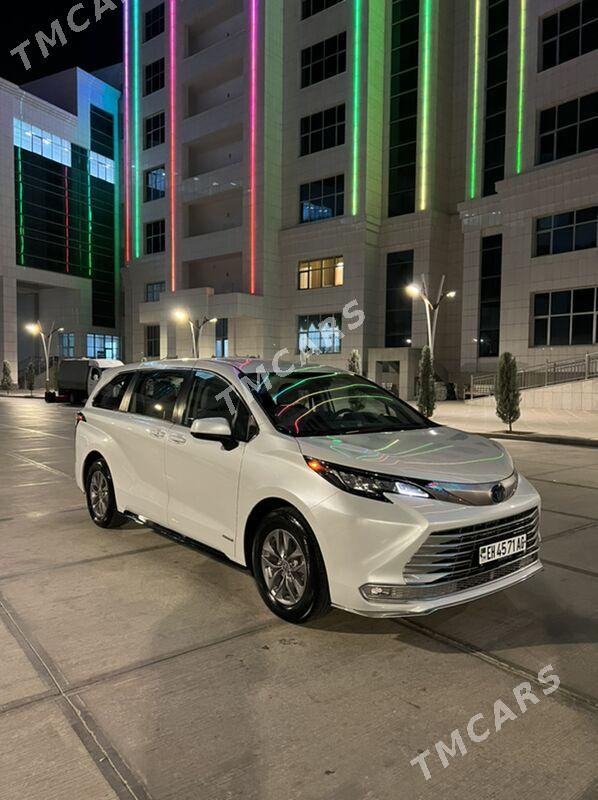 Toyota Sienna 2022 - 470 000 TMT - Ашхабад - img 5