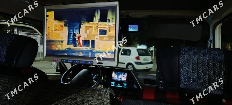 Nissan Urvan 2001 - 100 000 TMT - 6 мкр - img 5