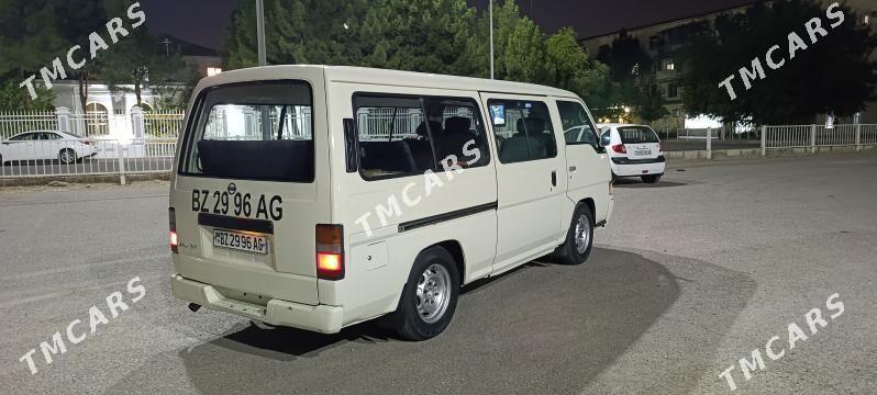 Nissan Urvan 2001 - 100 000 TMT - 6 мкр - img 8