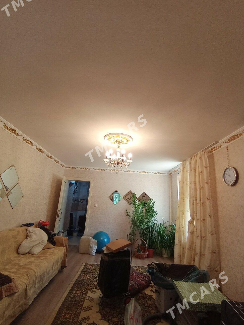 1 Комнатная 1 Этаж - 30 mkr - img 3