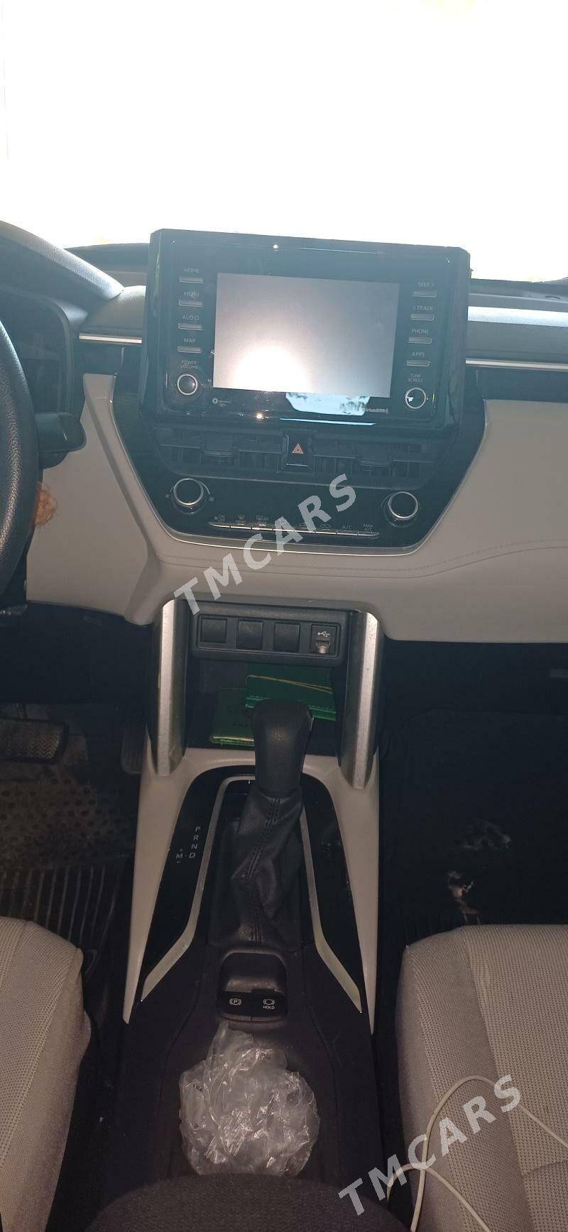 Toyota Highlander 2021 - 325 000 TMT - Бабадайхан - img 5