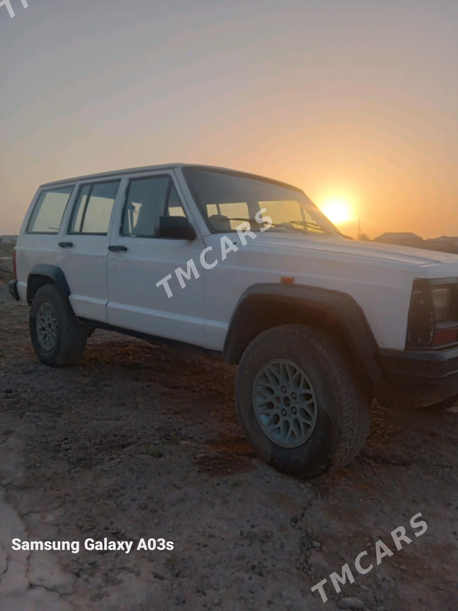 Jeep Cherokee 1996 - 20 000 TMT - Серахс - img 2