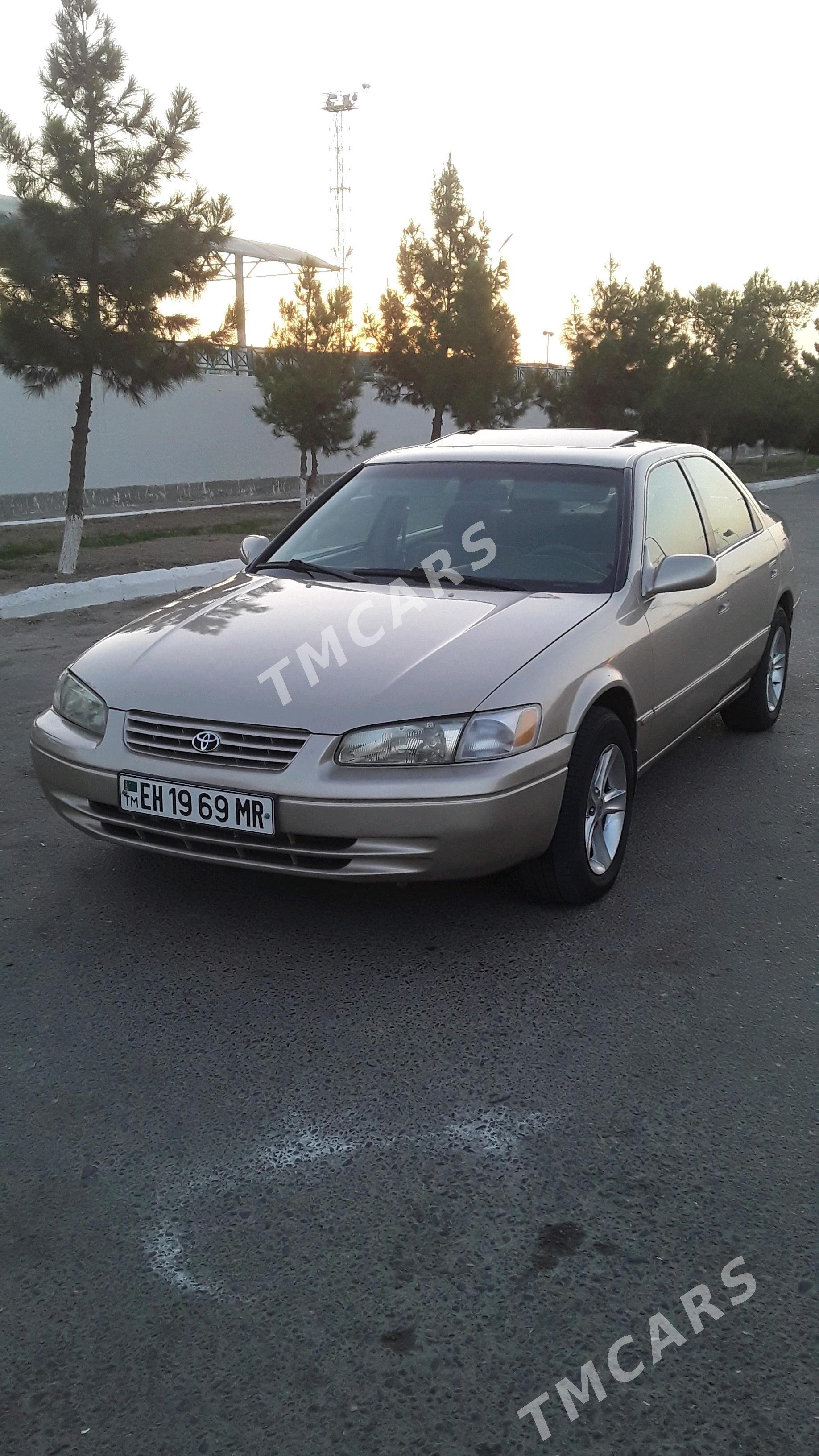 Toyota Camry 1998 - 165 000 TMT - Mary - img 1