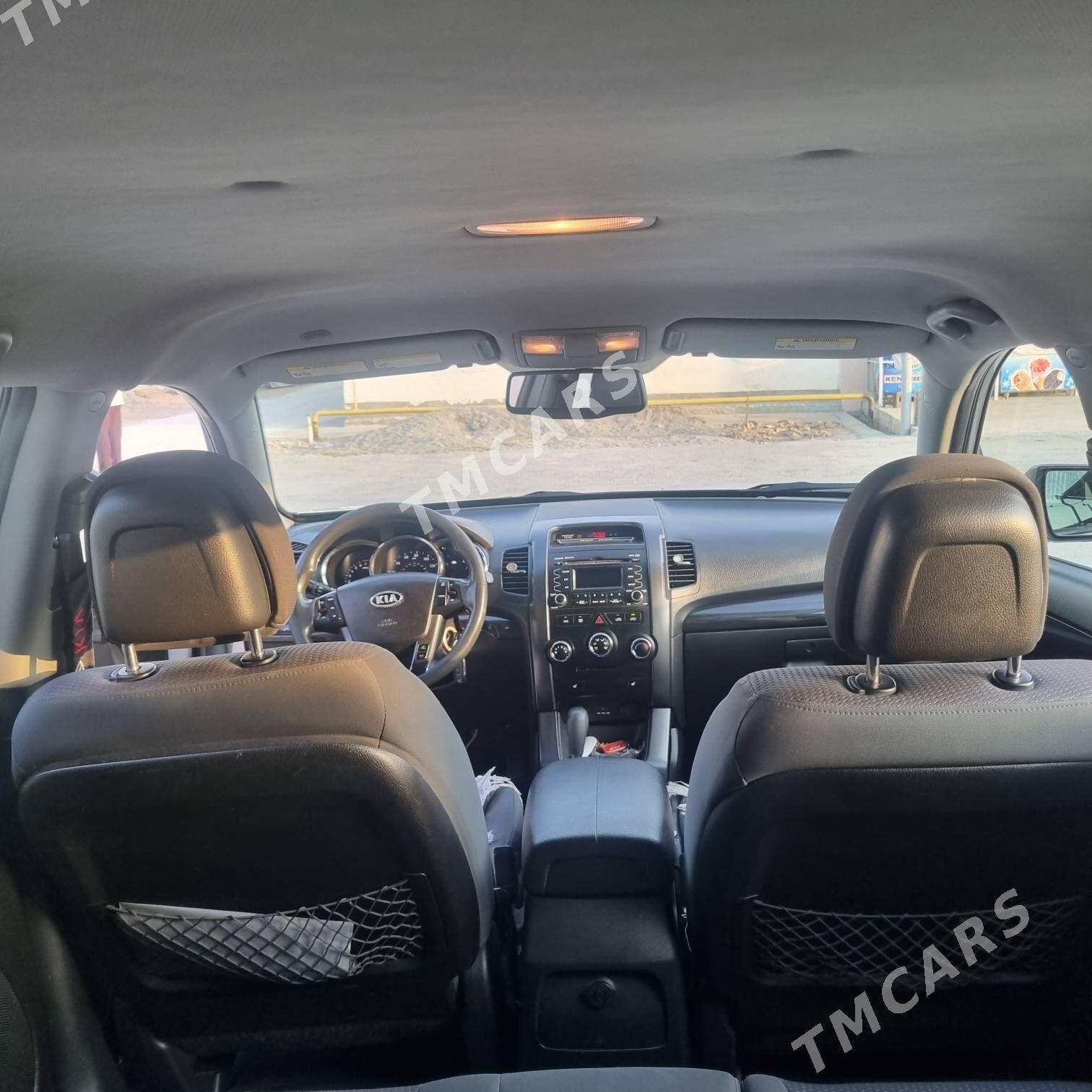 Kia Sorento 2011 - 158 000 TMT - Änew - img 8