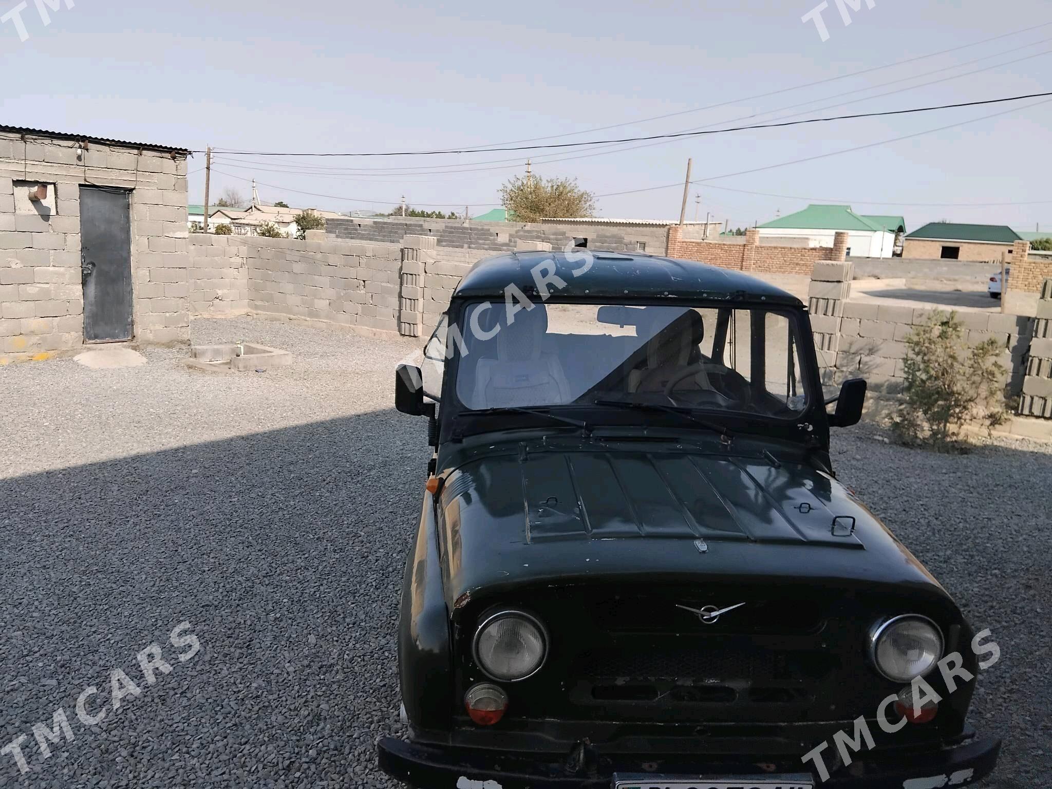 UAZ 469 1999 - 33 000 TMT - Bäherden - img 4