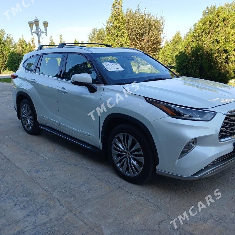 Toyota Highlander 2022 - 720 000 TMT - Daşoguz - img 8