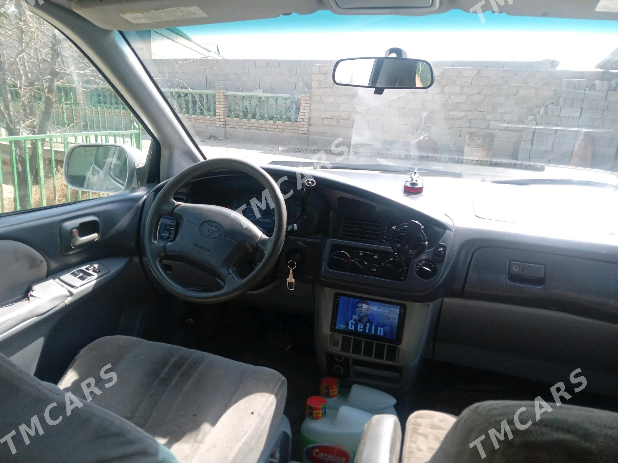 Toyota Sienna 2003 - 148 000 TMT - Bäherden - img 10