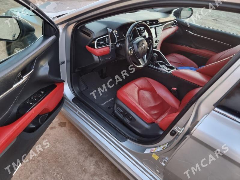 Toyota Camry 2018 - 360 000 TMT - Кёнеургенч - img 4