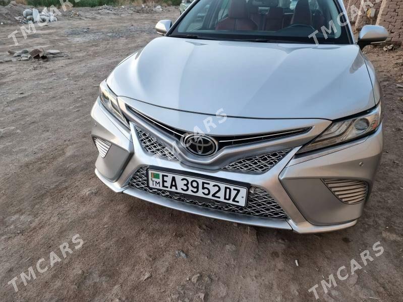 Toyota Camry 2018 - 360 000 TMT - Кёнеургенч - img 3