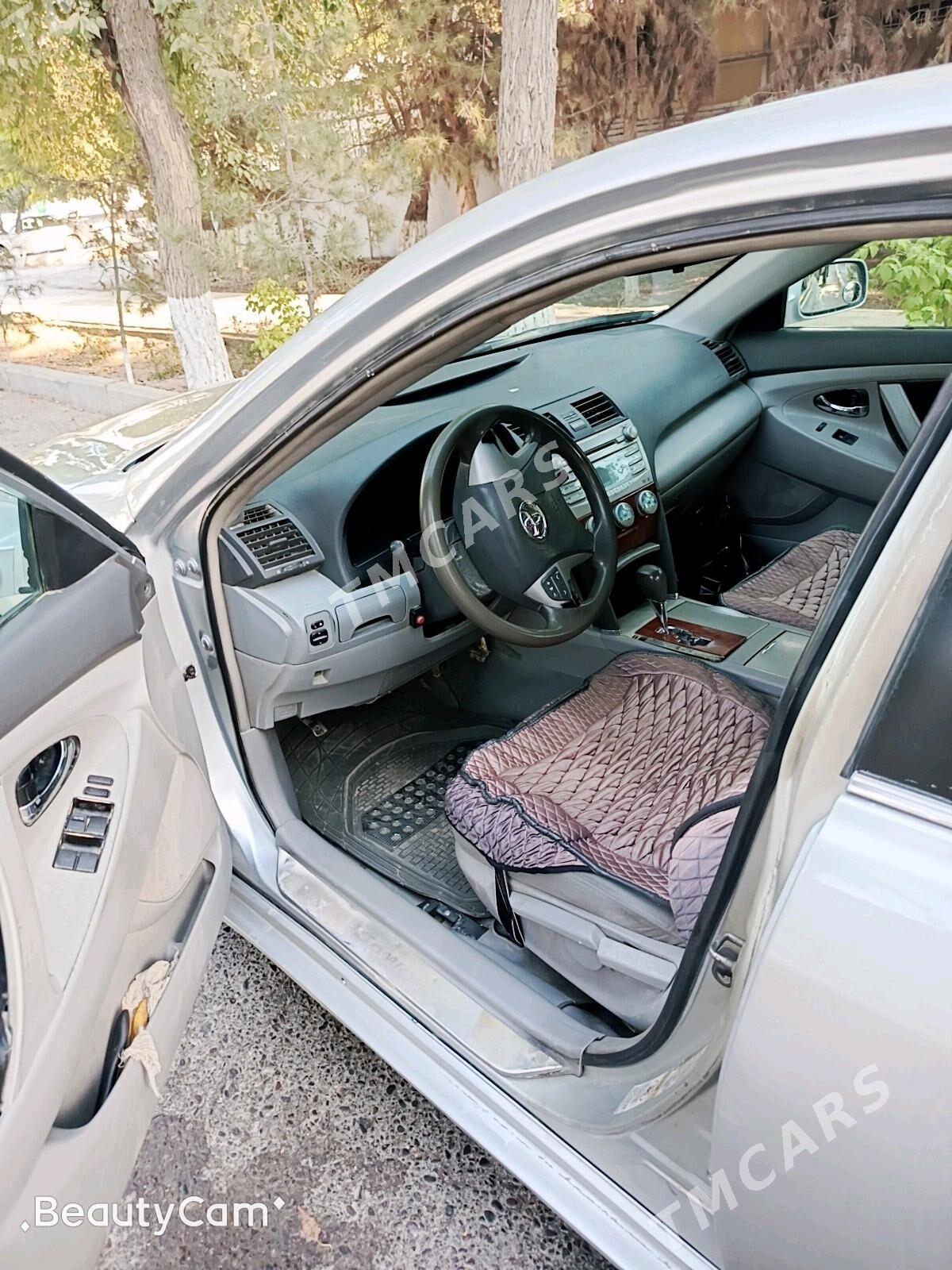 Toyota Camry 2006 - 109 000 TMT - Байрамали - img 8