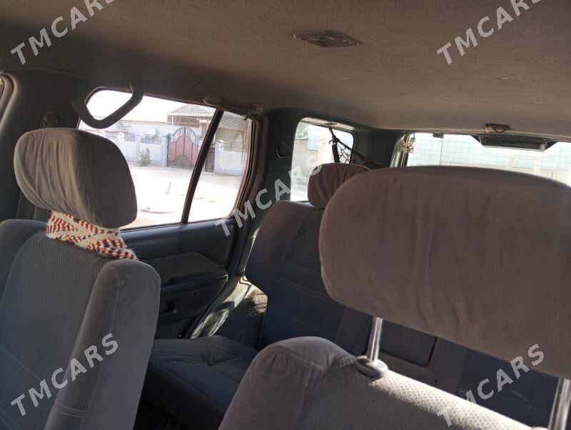 Nissan Pathfinder 2000 - 70 000 TMT - Garagum etraby - img 3