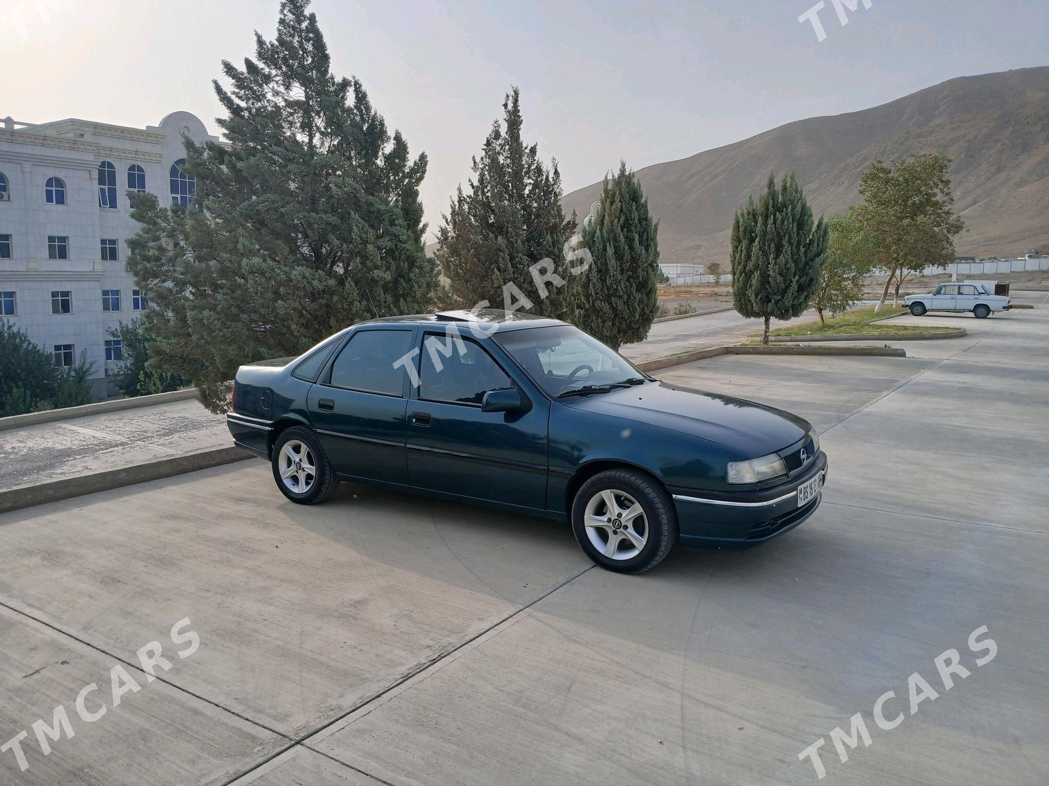 Opel Vectra 1995 - 50 000 TMT - Бахарден - img 3