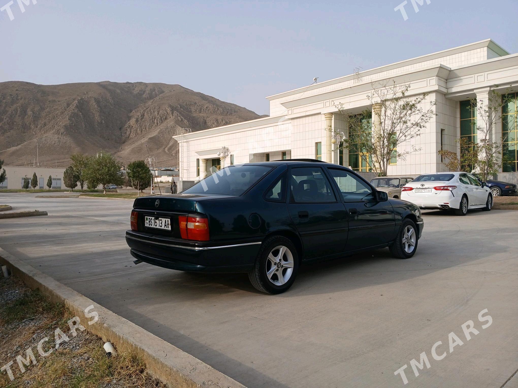 Opel Vectra 1995 - 50 000 TMT - Бахарден - img 4
