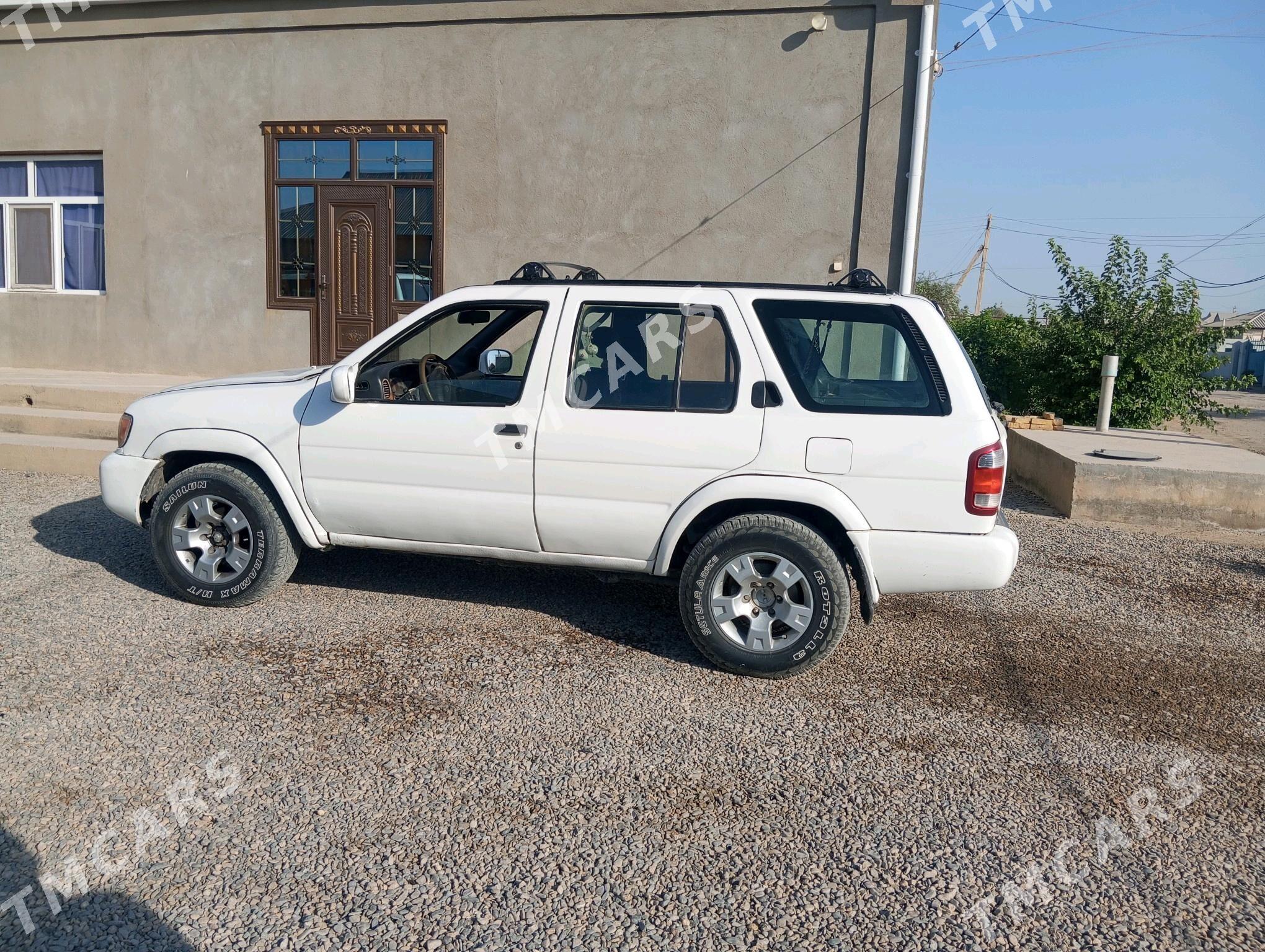 Nissan Pathfinder 2000 - 70 000 TMT - Garagum etraby - img 7