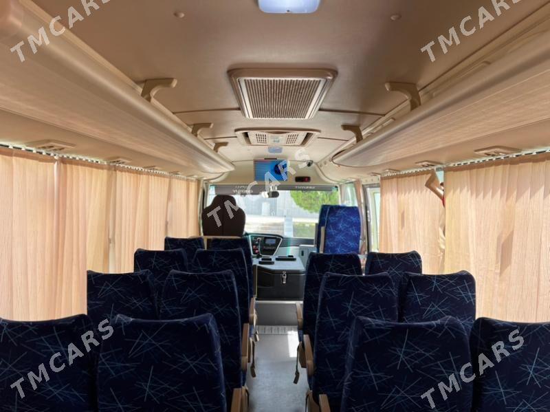 Toyota Coaster 2023 - 1 100 000 TMT - Aşgabat - img 4