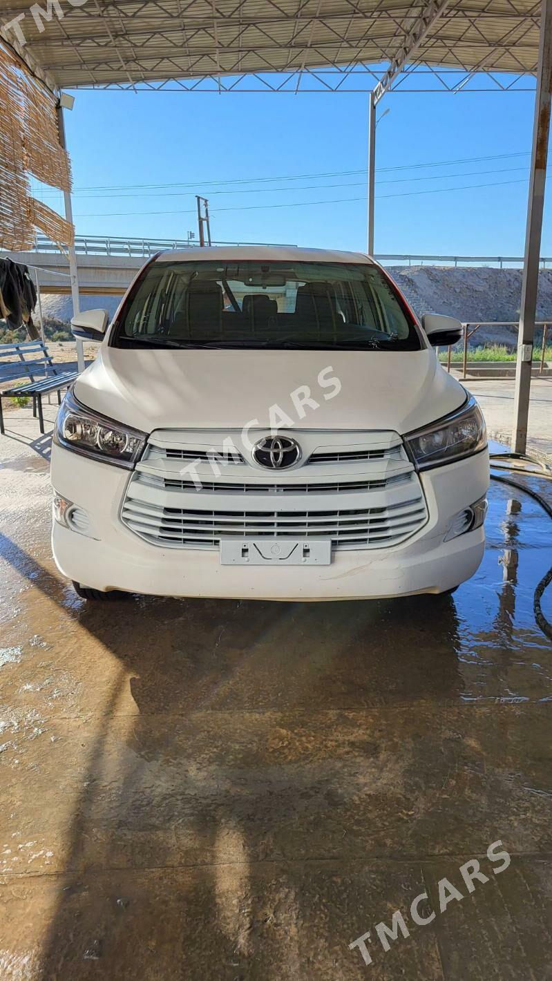 Toyota Innova 2021 - 250 000 TMT - Kerki - img 2
