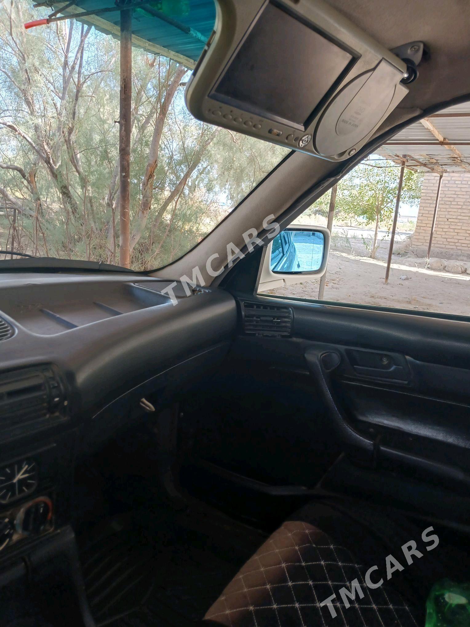 BMW 520 1990 - 35 000 TMT - Seýdi - img 6