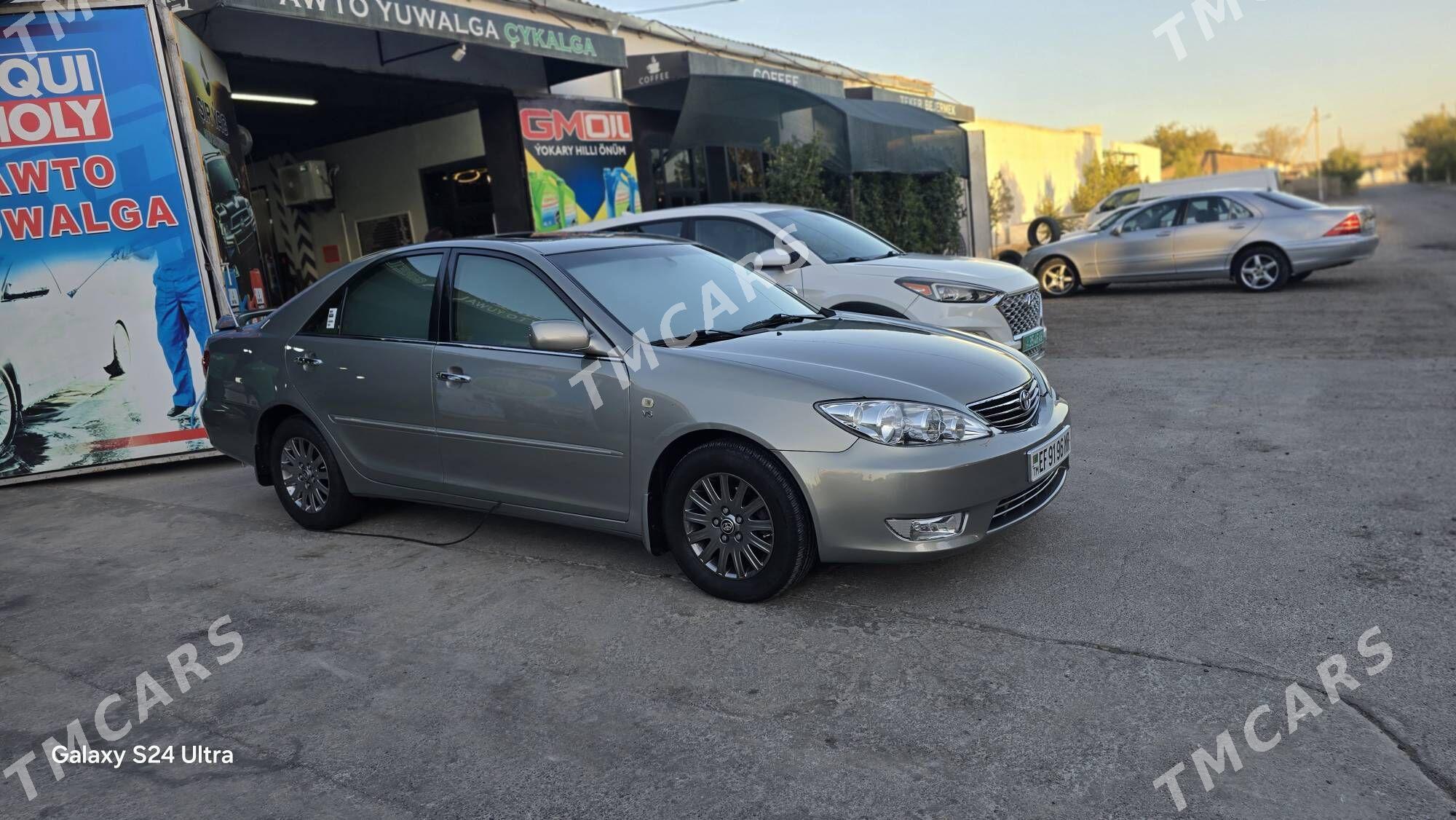 Toyota Camry 2005 - 260 000 TMT - Мары - img 1