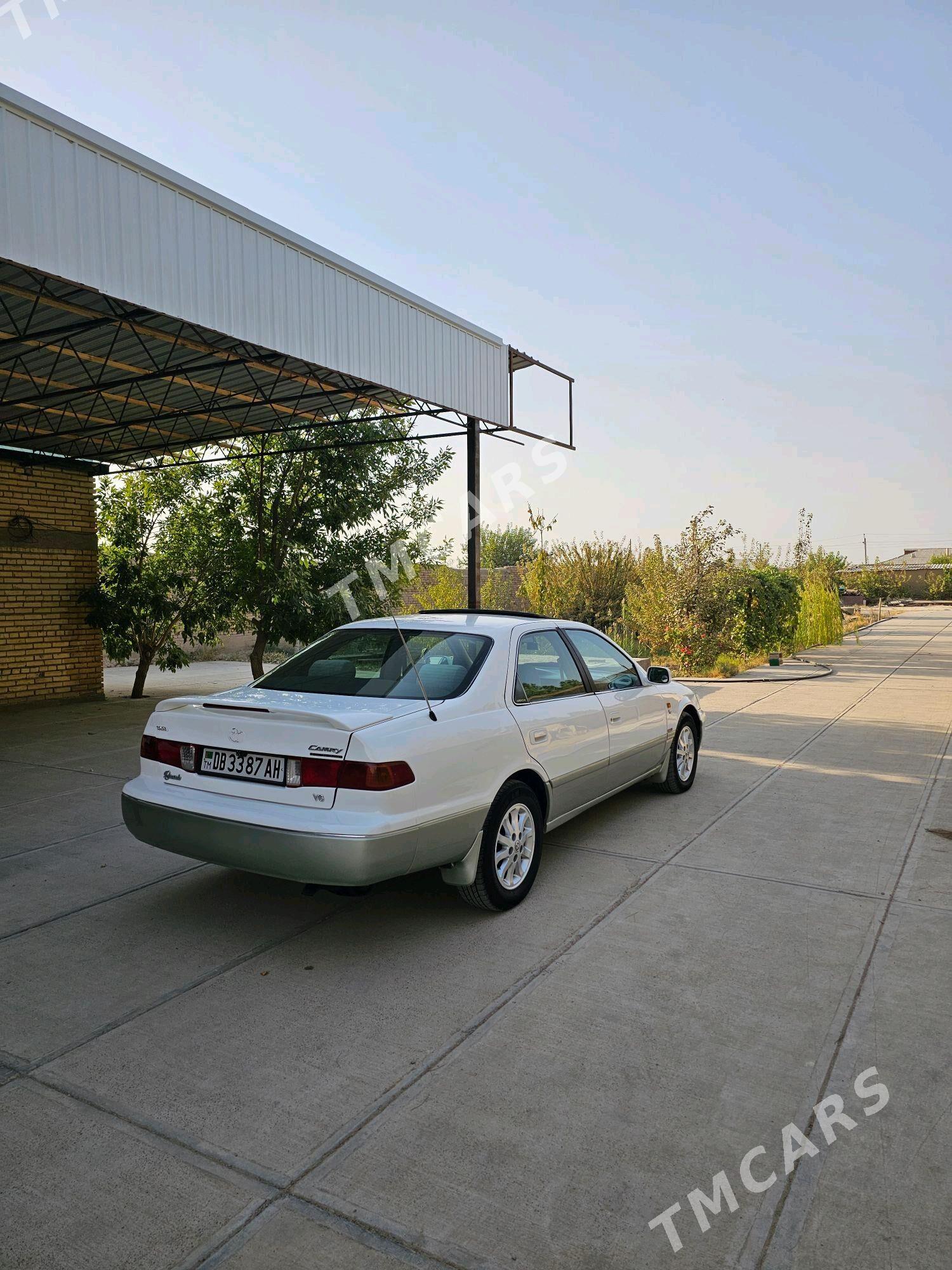 Toyota Camry 2001 - 156 000 TMT - Kaka - img 5