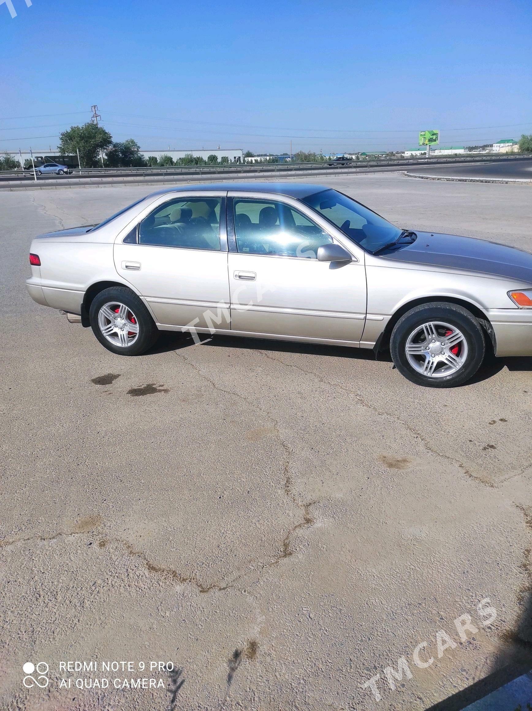 Toyota Camry 1999 - 115 000 TMT - Мары - img 9