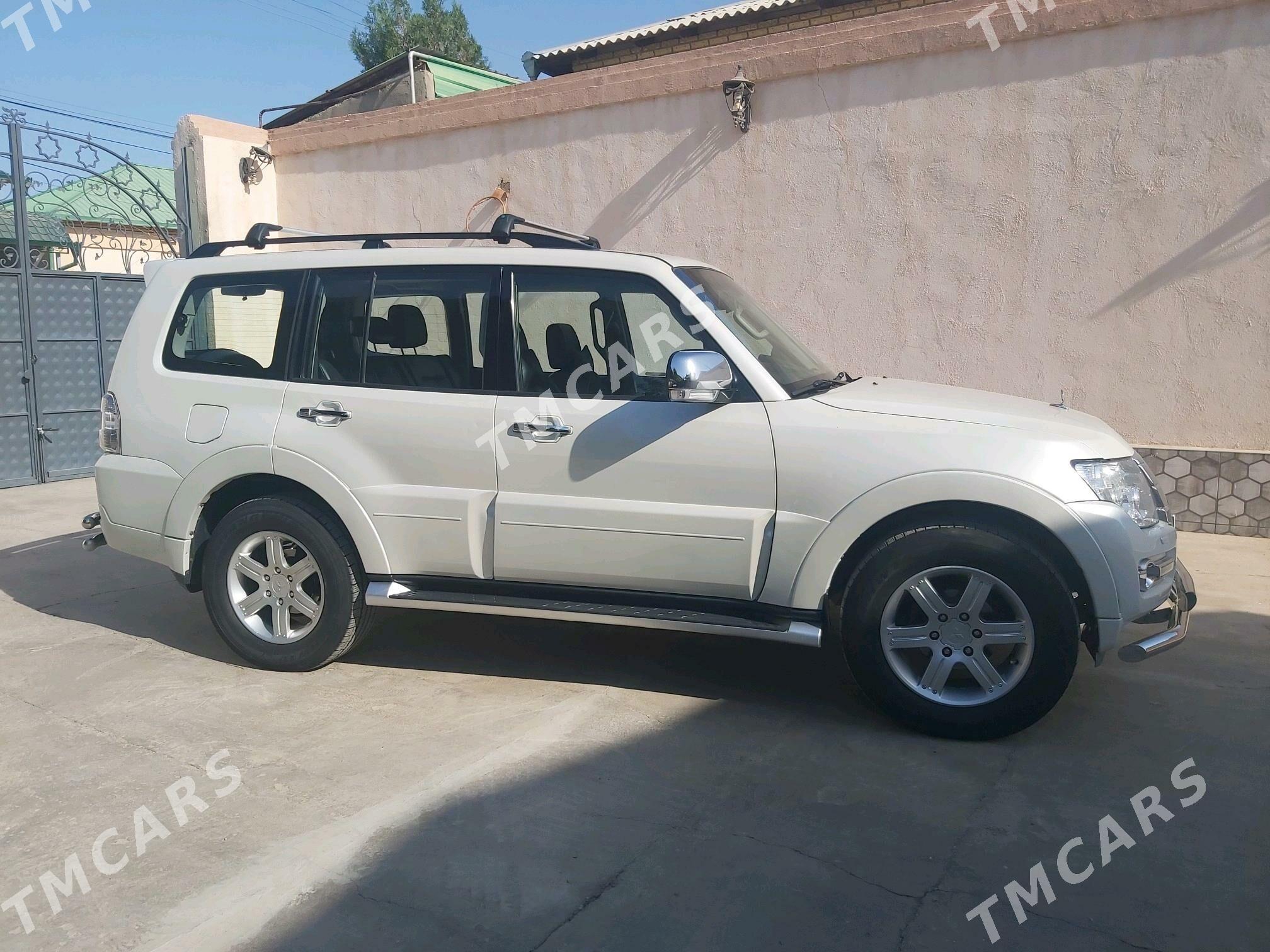 Mitsubishi Pajero 2011 - 260 000 TMT - Daşoguz - img 7