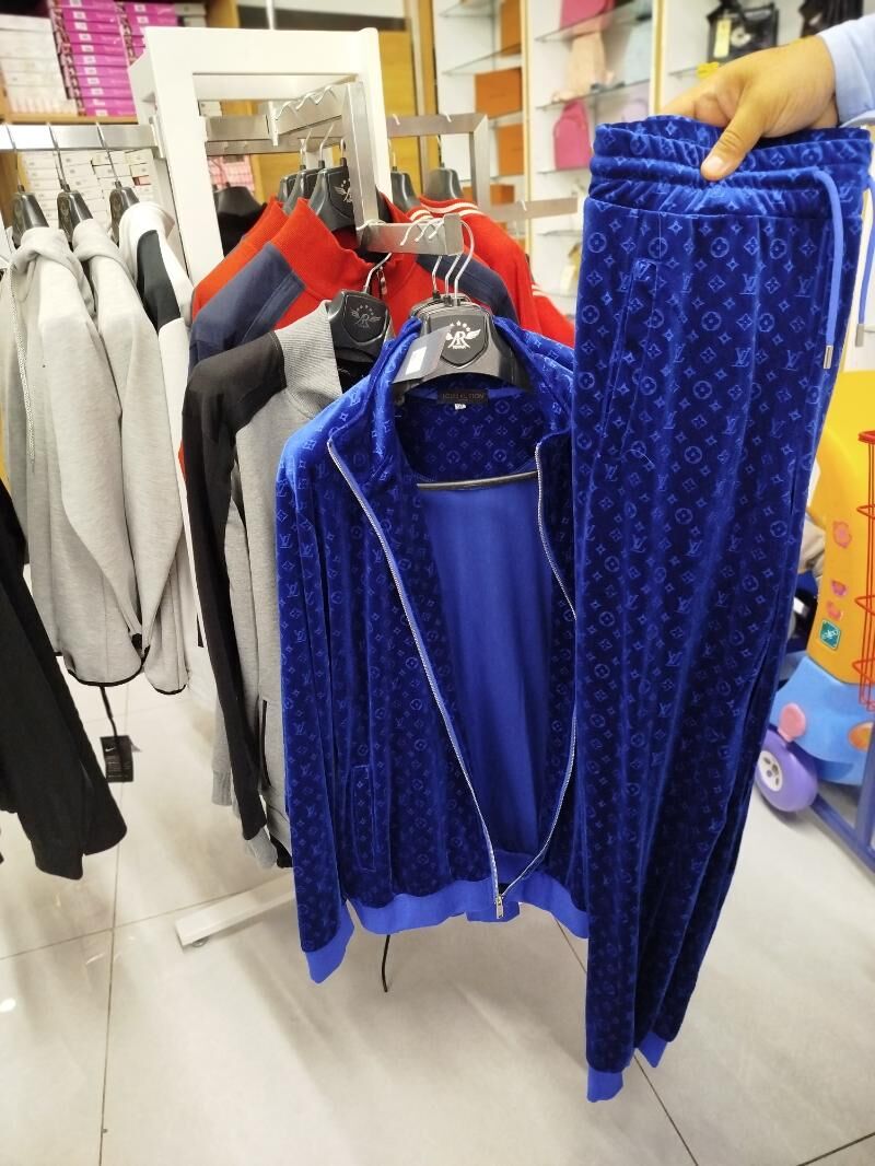 Sparçifka LOUİS VUlTTON - Мир 2 - img 5